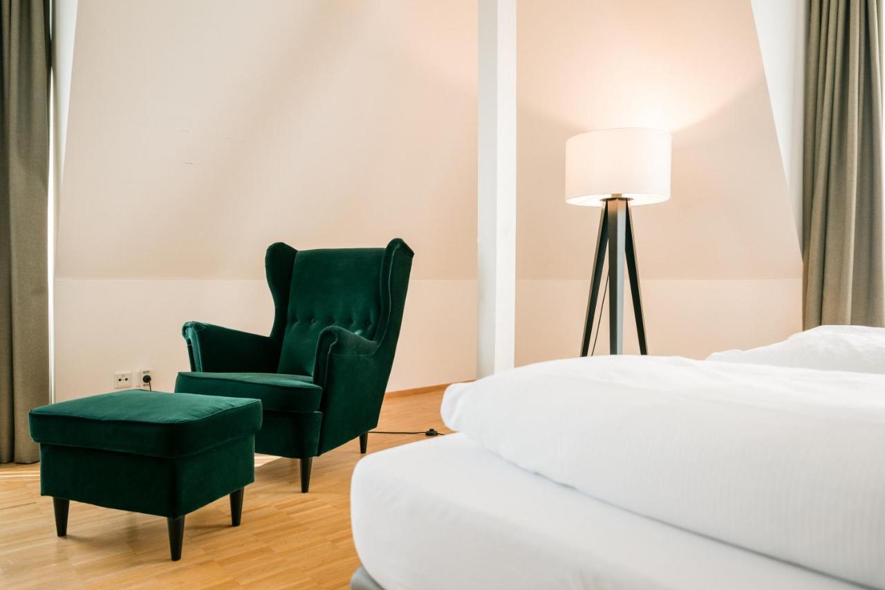 Hotel Trezor Singen Extérieur photo